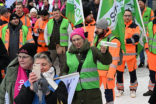 Beschäftigte aus Sachsen-Anhalt demonstrierten in Magdeburg